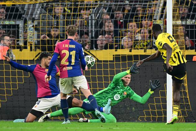 DORTMUND - Sehrou Guirassy of Borussia Dortmund scores his hat trick during the quarterfinal Champions League match between Borussia Dortmund and FC Barcelona, Barca at Signal Iduna Park stadium on April 15, 2025 in Dortmund, Germany. ANP Hollandse Hoogte Borussia Dortmund v FC Barcelona 2024 25 xVIxANPxSportx xGerritxvanxKeulenxIVx 524606554 originalFilename: 524606554