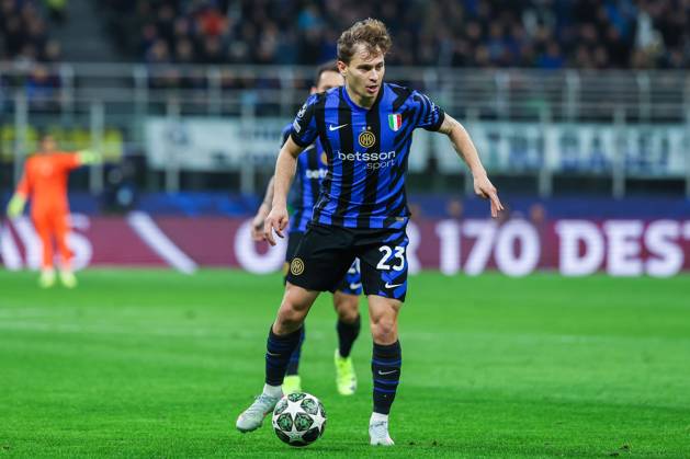 Nicolo Barella of FC Internazionale seen in action during UEFA Champions League 2024 25 Quarter Final - 2nd leg football match between FC Internazionale and FC Bayern Munchen at San Siro Stadium Milan Italy on 16 April 2025. Milan Stadio Giuseppe Meazza Milan Italy Copyright: xEPhotopressx SP24-1176-035