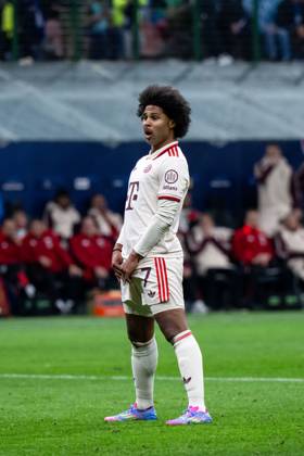 Serge Gnabry (FC Bayern Muenchen, 07) aergert sich ueber eine vergebene Torchance, ITA, Inter Mailand vs FC Bayern Muenchen, Fussball, UEFA Champions League, Viertelfinale Rueckspiel, Saison 2024 2025, 16.04.2025 ITA, Inter Mailand vs FC Bayern Muenchen, Fussball, UEFA Champions League, Viertelfinale Rueckspiel, Saison 2024 2025, 16.04.2025 Milano Copyright: xEibner-Pressefoto Memmlerx EP_MMR