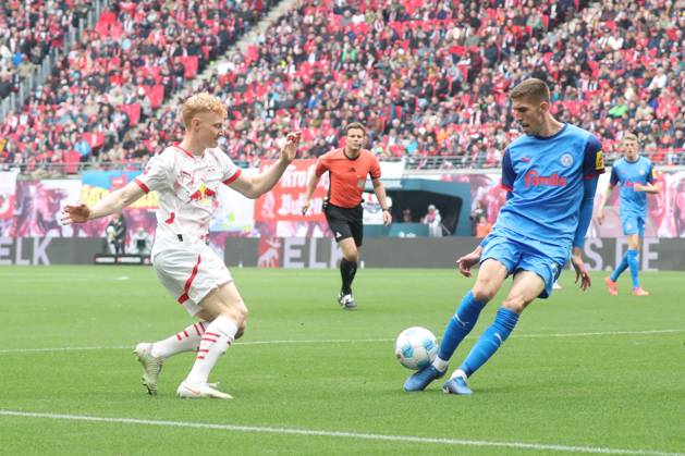 19.04.2025, xgox, Fussball 1. Bundesliga, RB Leipzig - Holstein Kiel emspor, v.l. Nicolas Seiwald (Leipzig, 13), Marko Ivezic (Kiel, 6) (DFL DFB REGULATIONS PROHIBIT ANY USE OF PHOTOGRAPHS as IMAGE SEQUENCES and or QUASI-VIDEO) Leipzig