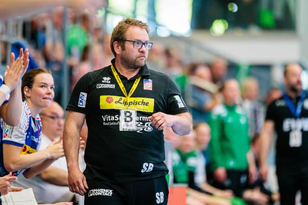 Steffen Birkner (HSG Blomberg-Lippe, Trainer) GER, HSG Blomberg-Lippe vs. VfL Oldenburg, Handball, 1. Bundesliga Frauen, Play-Offs, Viertelfinale, Spiel 1, Spielzeit 2024 2025, 19.04.2025 GER, HSG Blomberg-Lippe vs. VfL Oldenburg, Handball, 1. Bundesliga Frauen, Play-Offs, Viertelfinale, Spiel 1, Spielzeit 2024 2025, 19.04.2025 Blomberg Copyright: xEibner-Pressefoto JanxRollingerx EP_JSK