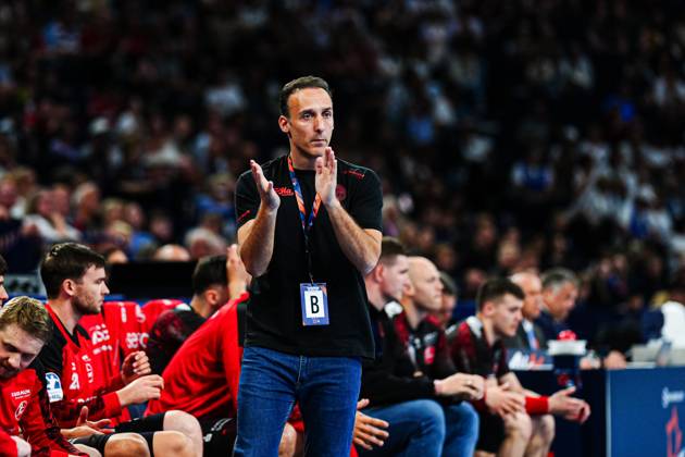 Roberto Garcia Parrondo (MT Melsungen, Trainer) GER, MT Melsungen vs. SG Flensburg-Handewitt, Handball, EHF European League, Halbfinale 1, Saison 2024 2025, 24.05.2025 GER, MT Melsungen vs. SG Flensburg-Handewitt, Handball, EHF European League, Halbfinale 1, Saison 2024 2025, 24.05.2025 Hamburg Copyright: xEibnerxPressefoto MarcelxvonxFehrnx EP_MFN