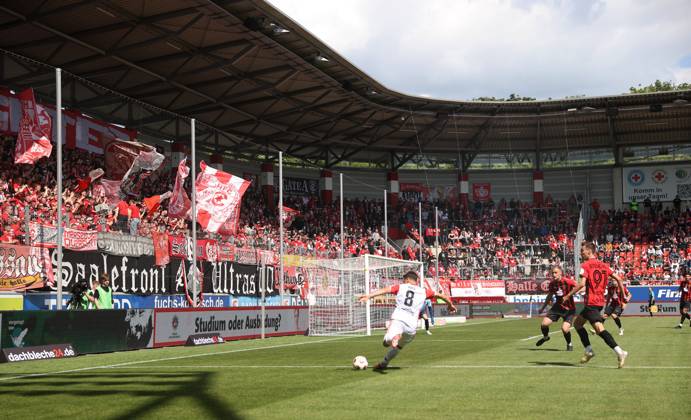 240525 Halle Saale Sachsen Anhalt Leuna Chemie Stadion Fußball Hallescher FC Halle HFC Regionalliga Nordost 4. Liga Männer Saison 2024 2025 Landespokal FSA Finale Pokalfinale 2025 Hallescher FC - 1. FC Lok Stendal