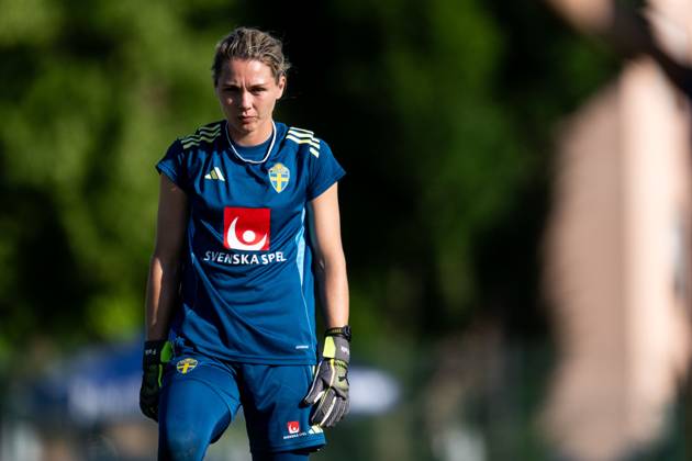 250526 Goalkeeper Jennifer Falk of the Swedish women™s national football team during a training session on May 26, 2025 in Fidenza. Photo: Ludvig Thunman BILDBYRAN kod LT LT0701 fotboll football soccer fotball träning practice training sverige sweden dam bbeng depp Copyright: LUDVIGxTHUNMAN BB250526LT043