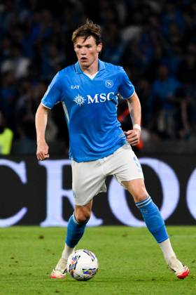 Scott McTominay of SSC Napoli in action during the Serie A football match between SSC Napoli and Cagliari Calcio at Diego Armando Maradona stadium in Napoli (Italy), May 23, 2025. andreaxstaccioli