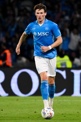 Scott McTominay of SSC Napoli in action during the Serie A football match between SSC Napoli and Cagliari Calcio at Diego Armando Maradona stadium in Napoli (Italy), May 23, 2025. andreaxstaccioli