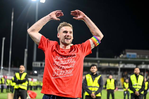 Patrick Mainka (1.FC Heidenheim) gestikuliert, gestik während des Bundesliga-Relegationsrückspiels zwischen der SV Elversberg und dem 1.FC Heidenheim, URSAPHARM-ARENA am 26. May 2025 in Elverberg, Deutschland. (Foto von Harry Langer DeFodi Images) +++ Patrick Mainka (1.FC Heidenheim) gestures during the Bundesliga relegation second leg match between SV Elversberg and 1.FC Heidenheim at URSAPHARM-ARENA on May 26, 2025 in Elverberg, Germany. (Photo by Harry Langer DeFodi Images) DFL regulations prohibit any use of photographs as image sequences and or quasi-video. (Photo by Harry Langer DeFodi Images) DFL regulations prohibit any use of photographs as image sequences and or quasi-video.