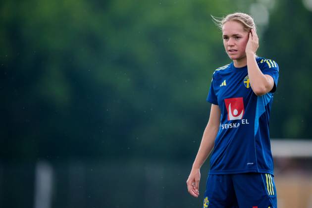 250527 Hanna Lundkvist of the Swedish women™s national football team during a training session on May 27, 2025 in Fidenza. Photo: Ludvig Thunman BILDBYRAN kod LT LT0702 fotboll football soccer fotball sverige sweden dam bbeng Copyright: LUDVIGxTHUNMAN BB250527LT004
