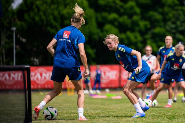 250528 Hanna Lundkvist of the Swedish women™s national football team during a training session on May 28, 2025 in Fidenza. Photo: Ludvig Thunman BILDBYRAN kod LT LT0703 fotboll football soccer fotball träning practice training sverige sweden dam bbeng Copyright: LUDVIGxTHUNMAN BB250528LT020