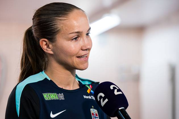 250602 Guro Reiten of the Norwegian women s national football team during a press conference, PK, Pressekonferenz on June 2, 2025 in Sion. Photo: Marius Simensen BILDBYRAN COP 238 bbeng dam football fotball fotboll norge norway press conference pressekonferanse soccer uefa women s nations league Copyright: MARIUSxSIMENSEN BB250602BB368