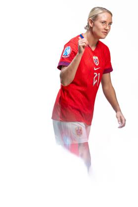 250623 Lisa Naalsund of the Norwegian women™s national football team during a media day ahead of the UEFA Women s Euro on June 23, 2025 in Oslo. Photo: Vegard Grott BILDBYRAN kod VG VG0771 bbeng fotboll football soccer fotball norge norway women dam pre-camp precamp media day mediedag UEFA EURO, EM, Europameisterschaft,Fussball em kvinner em 2025 preview Copyright: VEGARDxGRoTT BB250623VG104