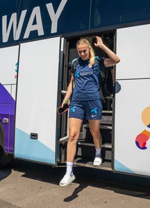 250629 Goalkeeper Selma Panengstuen of the Norwegian women s national football team arrives at a training session ahead of the UEFA Women s Euro 2025 on June 29, 2025 in Neuchatel. Photo: Vegard Grott BILDBYRAN kod VG VG0774 bbeng fotboll football soccer fotball fotbolls-em fotball em europamästerskap em uefa womens euro em 2025 träning practice training trening norge norway dam day -3 Copyright: VEGARDxGRoTT BB250629VG029