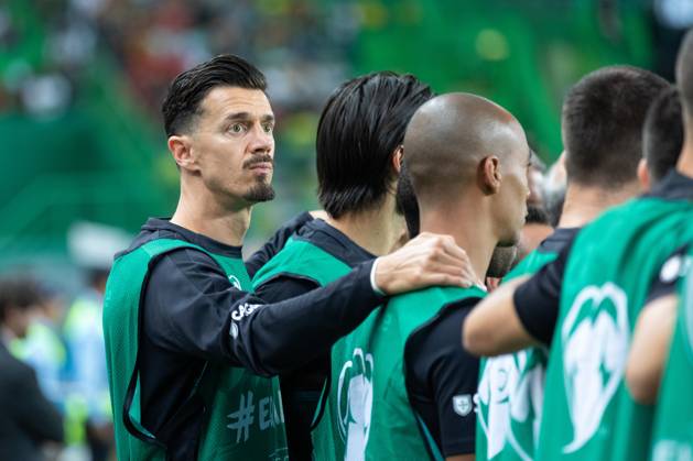 October 11, 2019, Lisbon, Lisbon, Portugal: Portugal and Lille defender JOSE FONTE (6) before the start of the game for Euro 2020 Qualifying Round between Portugal and Luxembourg at Estadio Jose de Alvalade Lisbon Portugal - ZUMAs359 20191011_zsp_s359_015 Copyright: xAlexandrexdexSousax