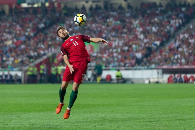 October 10, 2017, Lisbon, Lisbon, Portugal: Portugal and Manchester City midfielder BERNARDO SILVA (11) in action during the game for Qualifying Round for FIFA World Cup, WM, Weltmeisterschaft, Fussball 2018 between Portugal and Switzerland at Estadio da Luz Lisbon Portugal - ZUMAs359 20171010_zsp_s359_048 Copyright: xAlexandrexdexSousax