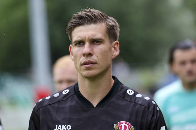 Alexander Rossipal (SG Dynamo Dresden, 19) , Fussball, Testspiel, 2025 2026, SC Freiburg vs. SG Dynamo Dresden, 25.07.2025, Fussballplatz Schruns, Schruns, Österreich Schruns Fussballplatz Schruns Vorarlberg Österreich Copyright: xGrantxHubbsx