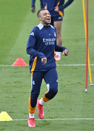 Training session of Real Madrid MADRID, SPAIN - FEBRUARY 28: Kylian Mbappe of Real Madrid attends training session at Valdebebas facilities ahead of LaLiga 26th week football match against Real Betis in Madrid, Spain on February 28, 2025. Madrid Spain. Editorial use only. Please get in touch for any other usage.  Copyright: x2025xAnadoluxBurakxAkbulutx
