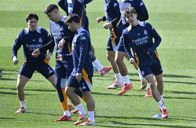 Training session of Real Madrid MADRID, SPAIN - FEBRUARY 14: Francisco Garcia, Federico Valverde, Brahim Diaz and Arda Guler of Real Madrid attend training session at Valdebebas facilities ahead of LaLiga 24th week football match against Osasuna in Madrid, Spain on February 14, 2025. Madrid Spain. Editorial use only. Please get in touch for any other usage.  Copyright: x2025xAnadoluxBurakxAkbulutx