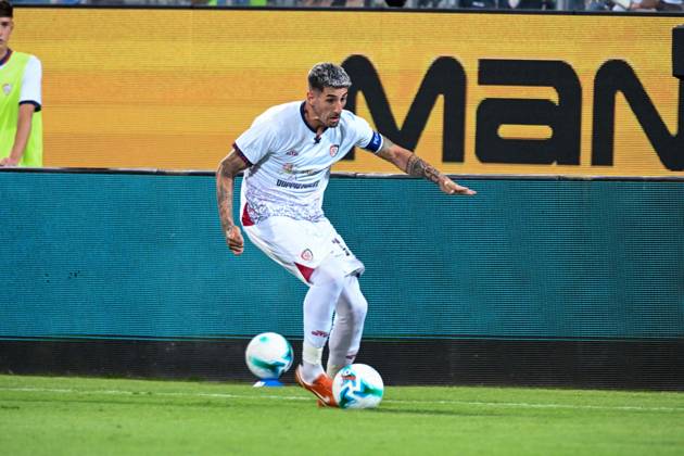 Cagliari s Alessandro Deiola in action during the Gigi Riva Trophy 2025 soccer match between Cagliari Calcio and Saint-Etienne at the Unipol Domus in Cagliari, Sardinia - Saturday, 2 august 2025. - Soccer Copyright: xGianlucaxZuddas LaPressex