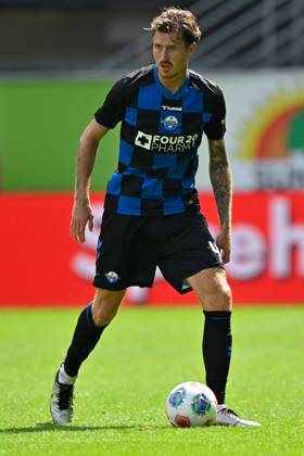 Paderborn, Home Deluxe Arena, 02.08.25, GER, Herren, 2.Bundesliga, Saison 2025-2026, SC Paderborn 07 - KSV Holstein Kiel Bild: Calvin BRACKELMANN (Paderborn) DFL regulations prohibit any use of photographs as image sequences and or quasi-video. NRW Deutschland