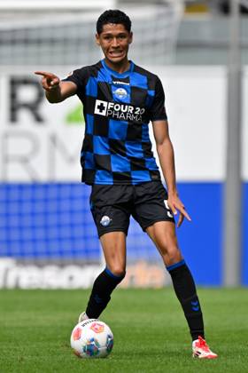 Paderborn, Home Deluxe Arena, 02.08.25, GER, Herren, 2.Bundesliga, Saison 2025-2026, SC Paderborn 07 - KSV Holstein Kiel Bild: Santiago CASTANEDA (Paderborn) DFL regulations prohibit any use of photographs as image sequences and or quasi-video. NRW Deutschland