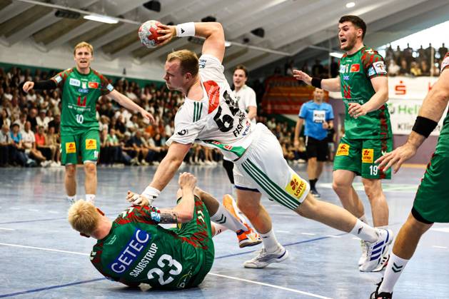 Justus Fischer (TSV Hannover-Burgdorf,54) - 1. Handball Bundesliga Saison 2025-2026 Testspiel HG 85 Köthen vs. SC Magdeburg in der Heinz-Fricke-Sporthalle in Köthen - Aktion,Handball,Mann,Männer,Deutschland,02.08.2025