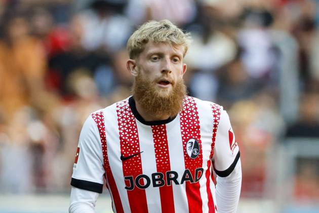 Niklas Beste (SC Freiburg, 19) , Deutschland, Fussball, Testspiel, 2025 2026, SC Freiburg vs. CA Osasuna, 09.08.2025, Europa-Park Stadion , Freiburg im Breisgau, Deutschland Freiburg im Breisgau Europa-Park Stadion Baden-Wuerttemberg Deutschland Copyright: xGrantxHubbsx