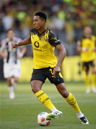 DORTMUND - Jobe Bellingham of Borussia Dortmund during a friendly match between Borussia Dortmund and Juventus at Signal Iduna Park stadium on August 10, 2025, in Dortmund, Germany. ANP Hollandse Hoogte BART STOUTJESDIJK Borussia Dortmund - Juventus 2025 26 xVIxANPxSportx xBartxStoutjesdijkxIVx 533177221 originalFilename: 533177221