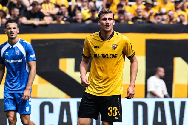Christoph Daferner (SG Dynamo Dresden,33) - 2. Fußball Bundesliga Saison 2025-2026 SG Dynamo Dresden vs. 1. FC Magdeburg im Rudolf Harbig Stadion in Dresden - Aktion,Fußball,Mann,Männer,Deutschland,09.08.2025