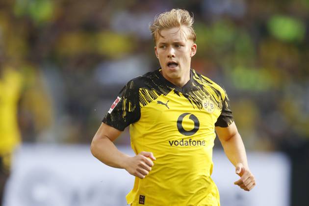 DORTMUND - Daniel Svensson of Borussia Dortmund during a friendly match between Borussia Dortmund and Juventus at Signal Iduna Park stadium on August 10, 2025, in Dortmund, Germany. ANP Hollandse Hoogte BART STOUTJESDIJK Borussia Dortmund - Juventus 2025 26 xVIxANPxSportx xBartxStoutjesdijkxIVx 533622094 originalFilename: 533622094