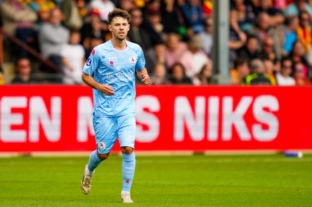 Eredivisie: Go Ahead Eagles v Sparta Rotterdam Deventer - Mitchell van Bergen of Sparta Rotterdam during the third round of the 2025 2026 Eredivisie season. The match is set between Go Ahead Eagles and Sparta Rotterdam at De Adelaarshorst on 23 August 2025 in Deventer, The Netherlands. (VK Sportphoto Danny de Groot) Copyright: xDannyxdexGrootx