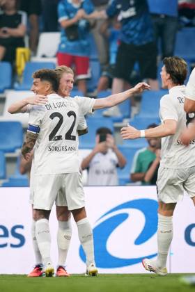 Napoli s Kevin De Bruyne celebrates after scoring the 0-2 goal for his team during the Serie A soccer match between Sassuolo and Napoli at the Mapei Stadium Città del Tricolore in Reggio Emilia, north Italy - Saturday, August 23, 2025 - - Soccer - Copyright: xMassimoxPaolone LaPressex