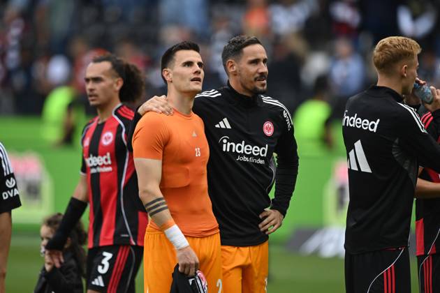 Schlussjubel, Jubel, jubeln, Freude, cheers, Torwart Michael ZETTERER (F) und Torwart Jens GRAHL (F) Fussball 1. Bundesliga Saison 2025 2026, 1.Spieltag, Spieltag1, matchday1, Eintracht Frankfurt (F) - Werder Bremen (HB) 4-1 am 23.08.2025 im Deutsche Bank Park, Frankfurt Deutschland. DFL regulations prohibit any use of photographs as image sequences and or quasi-video Â