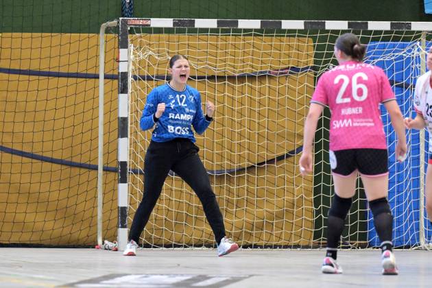 Marie Kristin Weiss (TusSies Metzingen, 12) im Tor TG Nuertingen vs. TusSies Metzingen, Handball, DHB-Pokal, 1.Runde, Saison 2025 2026, 24.08.2025 TG Nuertingen vs. TusSies Metzingen, Handball, DHB-Pokal, 1.Runde, Saison 2025 2026, 24.08.2025 Nuertingen Copyright: xEibner-Pressefoto TobiasxBaurx EP_TBR