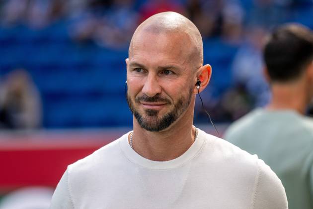 Trainer Christian Ilzer (TSG 1899 Hoffenheim). xettx, Deutschland, Sinsheim, 30.08.2025, Fussball, Bundesliga: TSG 1899 Hoffenheim vs Eintracht Frankfurt, Saison 2025 2026, 2. Spieltag, PreZero Arena DFL DFB REGULATIONS PROHIBIT ANY USE OF PHOTOGRAPHS AS IMAGE SEQUENCES AND OR QUASI-VIDEO.