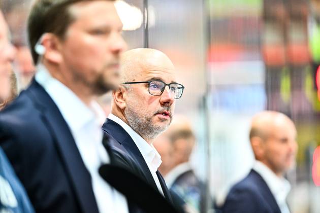 Stefan Nyman (Cheftrainer, Headcoach, Iserlohn Roosters), GER, Iserlohn Roosters vs. Kölner Haie, Eishockey, Gottfried Schultz NRW Cup, Finale, Spielzeit 2025 2026, 31.08.2025, GER, Iserlohn Roosters vs. Kölner Haie, Eishockey, Gottfried Schultz NRW Cup, Finale, Spielzeit 2025 2026, 31.08.2025 Iserlohn Copyright: xJonasxBrockmann Eibner-Pressefotx EP_JBN