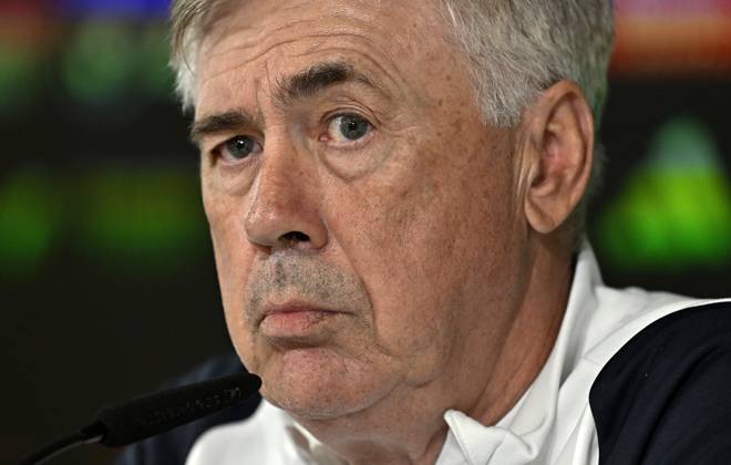 Training session of Real Madrid MADRID, SPAIN - SEPTEMBER 29: Head coach of Real Madrid, Carlo Ancelotti speaks to press during a training session ahead of La Liga week 8 soccer match between Real Madrid and Girona, at Ciudad Real Madrid in Madrid, Spain on September 29, 2023. Madrid Spain. Editorial use only. Please get in touch for any other usage.  Copyright: x2025xAnadoluxBurakxAkbulutx