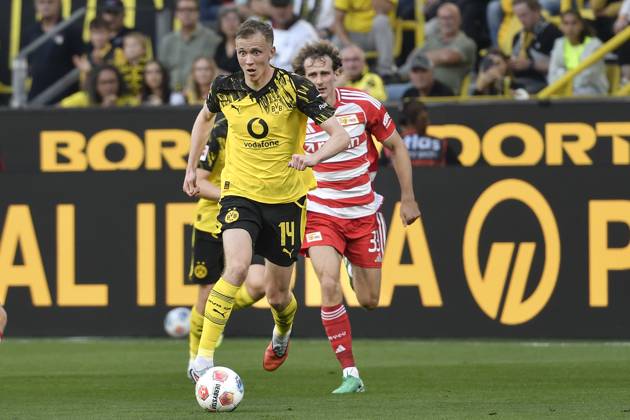 v. li. im Kampf um den Ball Maximilian Beier (Dortmund 14) Alex Král (Berlin 33) 31.08.2025 Fussball Borussia Dortmund vs 1. FC Union Berlin, Signal Iduna Park, Dortmund, DFB DFL REGULATIONS PROHIBIT ANY USE OF PHOTOGRAPHS AS IMAGE SEQUENCES AND OR QUASI-VIDEO