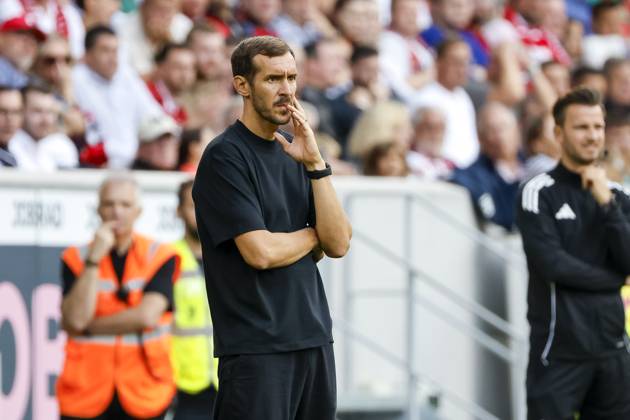Julian Schuster (SC Freiburg, Trainer) , Deutschland, Fussball, 1. Bundesliga, 3.Spieltag, 2025 2026, SC Freiburg vs. VfB Stuttgart, 13.09.2025, Europa-Park Stadion, Freiburg im Breisgau, Deutschland Freiburg im Breisgau Europa-Park Stadion Baden-Württemberg Deutschland Copyright: xGrantxHubbsx