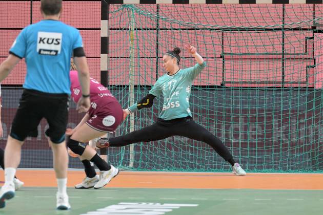 Sara Suba (TusSies Metzingen, 77) im Tor TusSies Metzingen vs. BSV Sachsen Zwickau, Handball, Alsco HBF, 3.Ligaspieltag, Saison 2025 2026, 13.09.2025 TusSies Metzingen vs. BSV Sachsen Zwickau, Handball, Alsco HBF, 3.Ligaspieltag, Saison 2025 2026, 13.09.2025 Tuebingen Copyright: xEibner-Pressefoto TobiasxBaurx EP_TBR