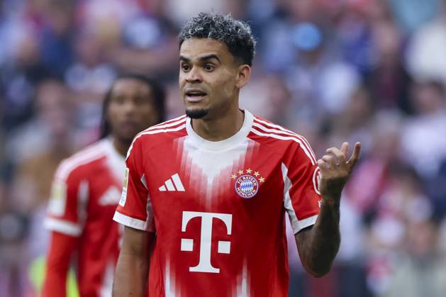 Luis Diaz (FC Bayern Muenchen) gestikuliert, Bundesliga, FC Bayern München v Hamburger SV, Allianz Arena am 13. September 2025 in München, Deutschland. (Foto von Marco Steinbrenner DeFodi Images) Luis Diaz (FC Bayern Muenchen) gestures, Bundesliga, FC Bayern München v Hamburger SV, Allianz Arena, September 13, 2025 in München, Germany. (Photo by Marco Steinbrenner DeFodi Images) DFL regulations prohibit any use of photographs as image sequences and or quasi-video.