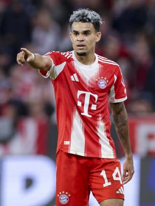 Luis Diaz (FC Bayern Muenchen) gestikuliert, UEFA Champions League 2025 26 League Phase MD1, FC Bayern München v Chelsea FC, Football Arena Munich am 17. September 2025 in München, Deutschland. (Foto von Marco Steinbrenner DeFodi Images) Luis Diaz (FC Bayern Muenchen) gestures, UEFA Champions League 2025 26 League Phase MD1, FC Bayern München v Chelsea FC, Football Arena Munich, September 17, 2025 in Munich, Germany. (Photo by Marco Steinbrenner DeFodi Images)