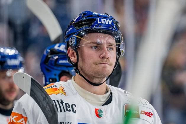 Alexander Blank (Augsburger Panther, 26) Portrait Portraet GER, EHC Red Bull Muenchen vs. Augsburger Panther, Eishockey, DEL, 3. Spieltag, Saison 2025 2026, 19.09.2025. GER, EHC Red Bull Muenchen vs. Augsburger Panther, Eishockey, DEL, 3. Spieltag, Saison 2025 2026, 19.09.2025. Muenchen Copyright: xEibner-Pressefoto HeikexFeinerx EP_HFR