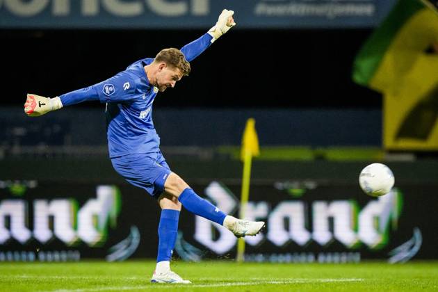 SITTARD - Fortuna Sittard goalkeeper Mattijs Branderhorst during the Dutch Eredivisie match between Fortuna Sittard and FC Utrecht at the Fortuna Sittard Stadium on September 20, 2025, in Sittard, Netherlands. ANP TOBIAS KLEUVER Eredivisie 2025 26 xVIxANPxSportx xxANPxIVx 537012211 originalFilename: 537012211