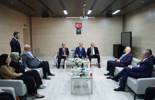 Turkish President Recep Tayyip Erdogan KONYA, TURKIYE - AUGUST 09: Turkish President Recep Tayyip Erdogan (C) meets Azerbaijani President Ilham Aliyev, Albanian Prime Minister Edi Rama and Turkish Cypriot President Ersin Tatar in Konya, Turkiye on August 09, 2022. Konya Turkey. Editorial use only. Please get in touch for any other usage. Copyright: x2025xAnadoluxMuratxKulax