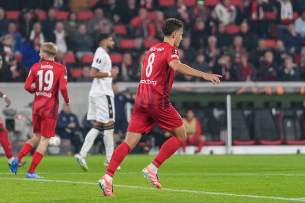 Maximilian Eggestein (SC Freiburg, 08) Torjubel, Emotionen, Torschuss, Abschluss, Torerfolg, Tor, Treffer , Deutschland, Fussball, UEFA Europa League, 1.Spieltag, Ligaphase, 2025 2026, SC Freiburg vs. FC Basel, 24.09.2025, Europa-Park Stadion, Freiburg, Deutschland Freiburg Europa-Park Stadion Baden-Württemberg Deutschland Copyright: xArnexAmbergx