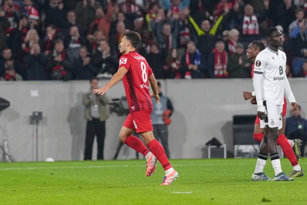 Maximilian Eggestein (SC Freiburg, 08) Torjubel, Emotionen, Torschuss, Abschluss, Torerfolg, Tor, Treffer , Deutschland, Fussball, UEFA Europa League, 1.Spieltag, Ligaphase, 2025 2026, SC Freiburg vs. FC Basel, 24.09.2025, Europa-Park Stadion, Freiburg, Deutschland Freiburg Europa-Park Stadion Baden-Württemberg Deutschland Copyright: xArnexAmbergx