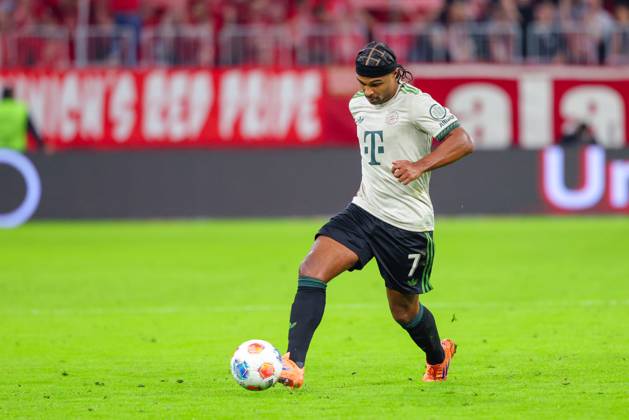 Serge Gnabry (7, FC Bayern München) beim Spiel zwischen FC Bayern München v SV Werder Bremen, Fußball, Herren, Bundesliga, 2025 2026, 5.Spieltag am 26.09.2025 in München, Allianz-Arena. DFL and DFB regulations prohibit any use of photographs as image sequences and or quasi-video. Bayern Deutschland