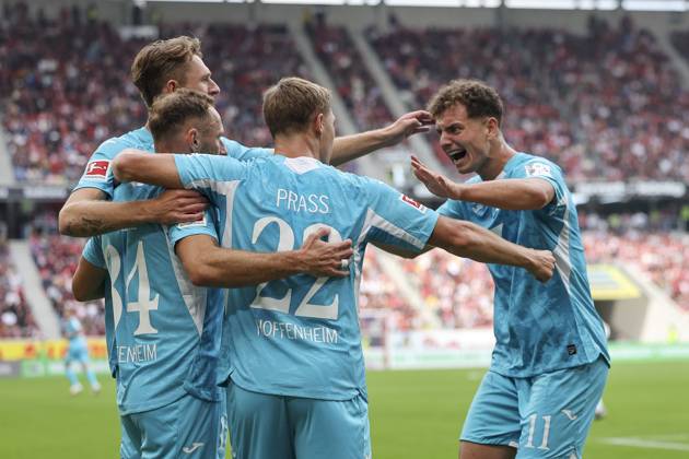 Torjubel TSG Hoffenheim beim 1:1 durch Fisnik Asllani (TSG Hoffenheim, 11) , Deutschland, Fussball, 1. Bundesliga, 5.Spieltag, 2025 2026, SC Freiburg vs. TSG 1899 Hoffenheim, 28.09.2025, Europa-Park Stadion, Freiburg im Breisgau, Deutschland Freiburg im Breisgau Europa-Park Stadion Baden-Württemberg Deutschland Copyright: xGrantxHubbsx