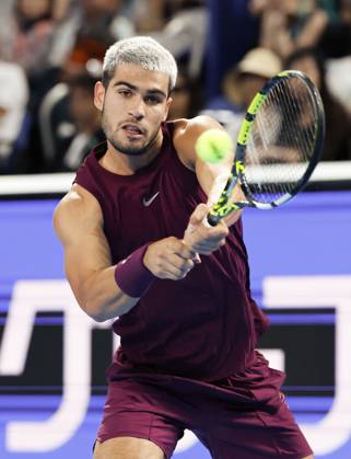 Tennis: Japan Open Carlos Alcaraz of Spain plays against Brandon Nakashima of the United States in the men s singles quarterfinals of the Japan Open tennis tournament at Ariake Tennis Park in Tokyo on Sept. 28, 2025. A14AA0004889989P
