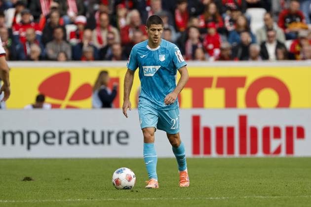Andrej Kramaric (TSG Hoffenheim, 27) am Ball , Deutschland, Fussball, 1. Bundesliga, 5.Spieltag, 2025 2026, SC Freiburg vs. TSG 1899 Hoffenheim, 28.09.2025, Europa-Park Stadion, Freiburg im Breisgau, Deutschland Freiburg im Breisgau Europa-Park Stadion Baden-Württemberg Deutschland Copyright: xGrantxHubbsx
